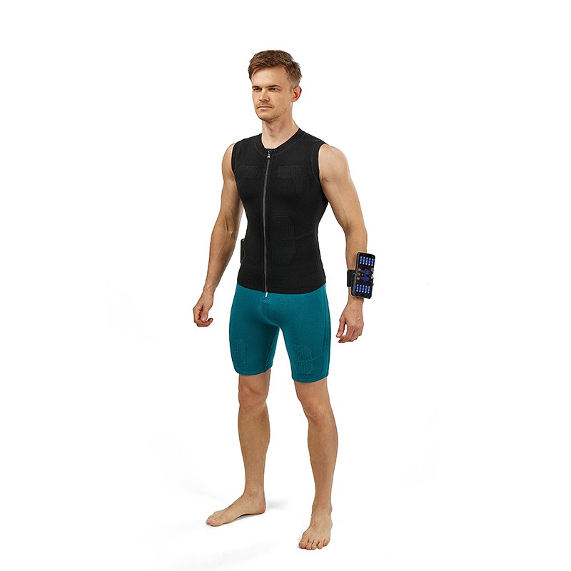 EMS костюм на тялото